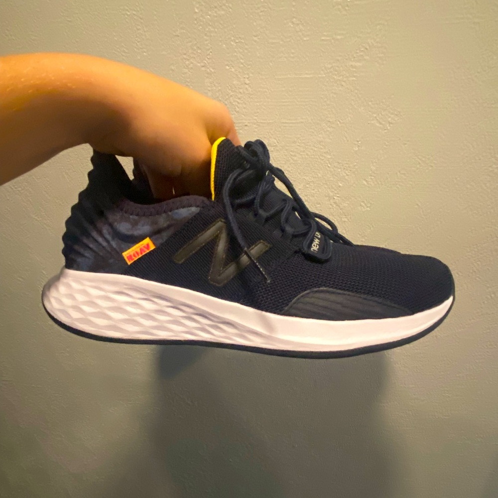 Brand new, "New Balance" sneakers- size 8!